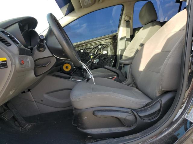 Photo 7 from auction – 2018 KIA FORTE LX with VIN 3KPFK4A76JE228262