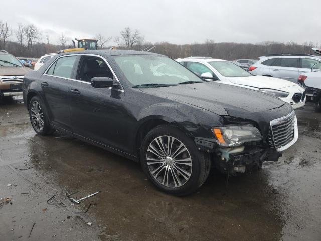 Photo 4 from auction – 2014 CHRYSLER 300 S with VIN 2C3CCAGG4EH190356