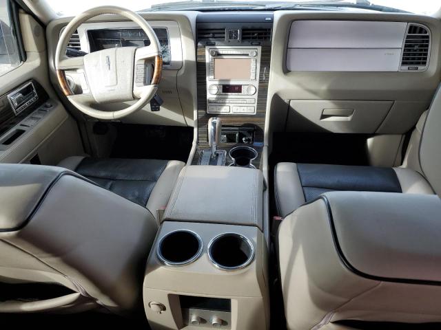 Photo 8 from auction – 2008 LINCOLN NAVIGATOR with VIN 5LMFL27578LJ20900