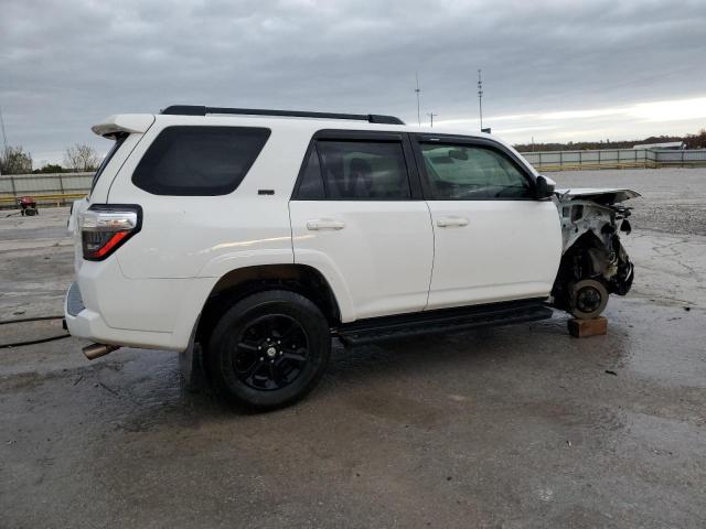 Photo 3 from auction – 2016 TOYOTA 4RUNNER SR with VIN JTEBU5JR7G5351861