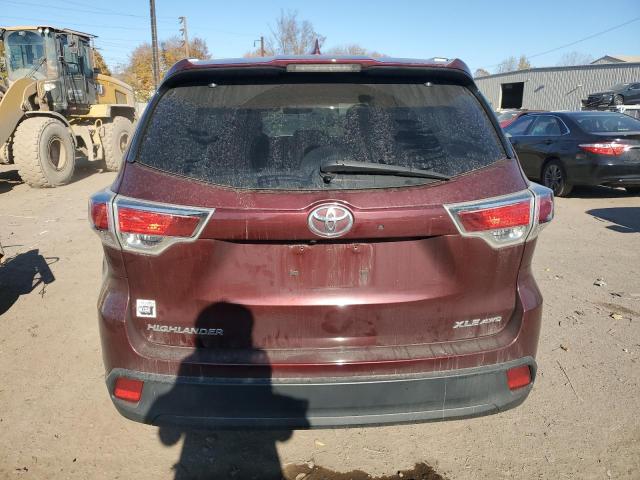 Photo 6 from auction – 2015 TOYOTA HIGHLANDER with VIN 5TDJKRFH4FS218206