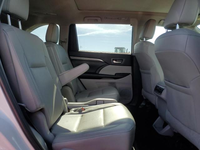 صورة رقم 11 من المزاد - 2019 TOYOTA HIGHLANDER مع VIN 5TDDGRFH5KS064288