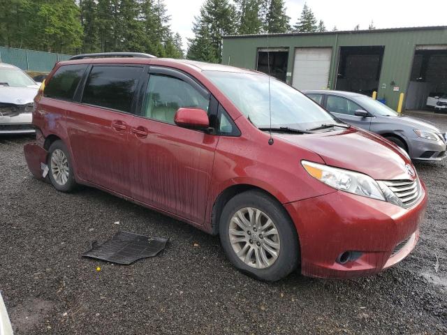 Photo 4 from auction – 2011 TOYOTA SIENNA XLE with VIN 5TDYK3DC5BS025155