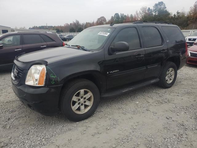 GMC YUKON 2007 with VIN 1GKFC13017R369737 - Photo from auction