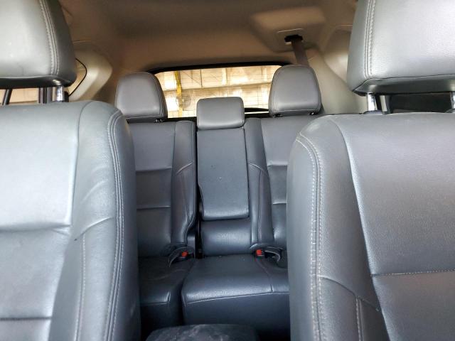 Photo 10 from auction – 2016 TOYOTA RAV4 LE with VIN JTMZFREV6GD081023