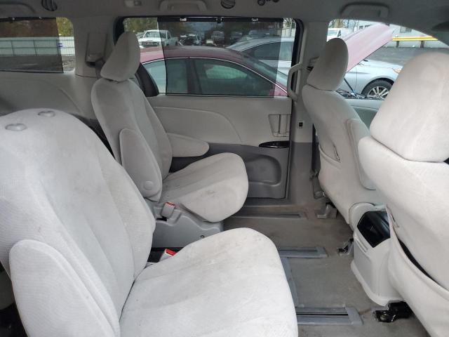 Photo 11 from auction – 2012 TOYOTA SIENNA LE with VIN 5TDJK3DC0CS047437