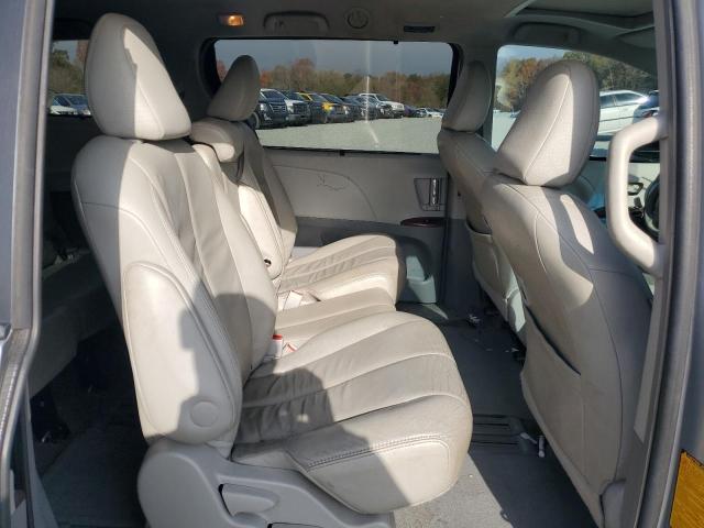 Photo 11 from auction – 2014 TOYOTA SIENNA XLE with VIN 5TDYK3DC2ES423508
