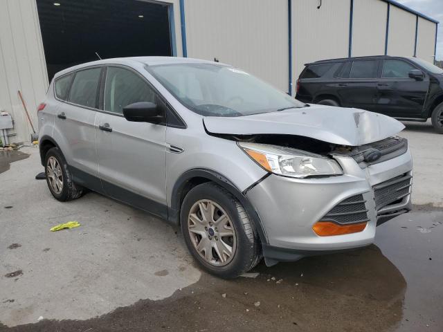 Photo 4 from auction – 2013 FORD ESCAPE S with VIN 1FMCU0F71DUD64556