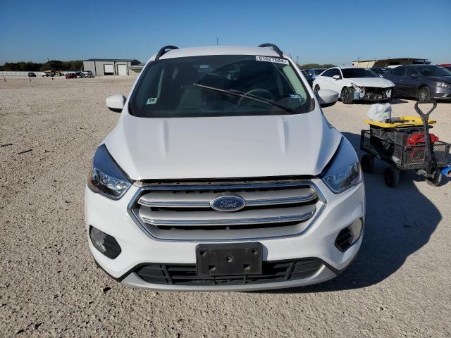 Photo 5 from auction – 2018 FORD ESCAPE SE with VIN 1FMCU0GD3JUC88208