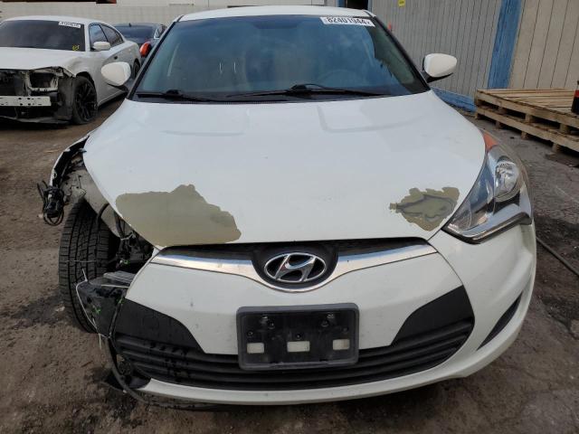 Photo 5 from auction – 2016 HYUNDAI VELOSTER with VIN KMHTC6AD3GU286403