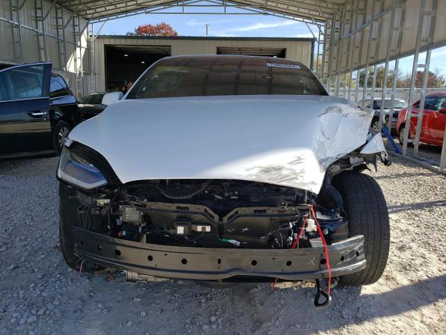 Photo 5 from auction – 2020 TESLA MODEL X with VIN 5YJXCDE29LF230939