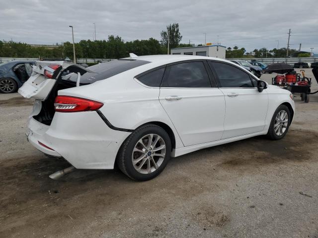 Photo 3 from auction – 2019 FORD FUSION SE with VIN 3FA6P0HD5KR161448