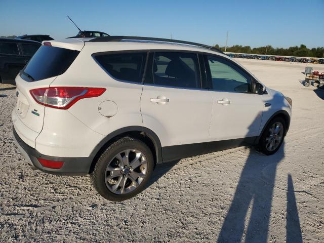 Photo 3 from auction – 2014 FORD ESCAPE SE with VIN 1FMCU0GX9EUD95246