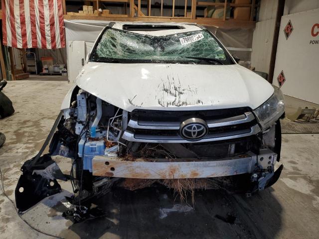 Photo 5 from auction – 2018 TOYOTA HIGHLANDER with VIN 5TDDZRFH7JS855849