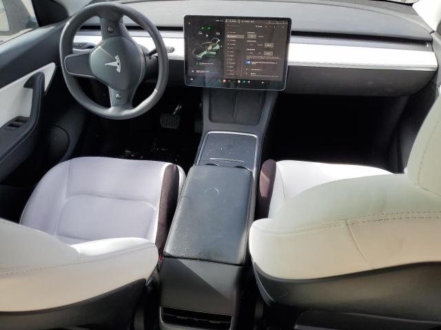 Photo 8 from auction – 2022 TESLA MODEL Y with VIN 7SAYGDEE0NF450432