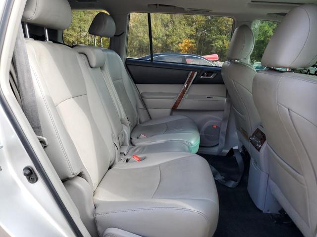 Photo 11 from auction – 2012 TOYOTA HIGHLANDER with VIN 5TDYK3EH3CS068520