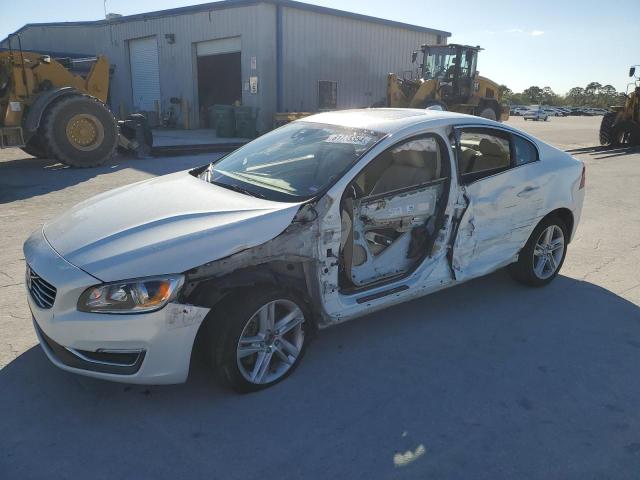 VOLVO S60 T5 2014 with VIN YV1612FS4E2282452 - Photo from auction
