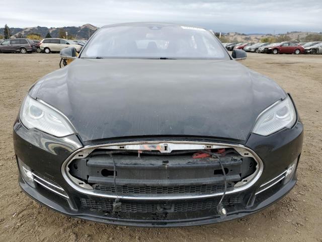 Photo 5 from auction – 2014 TESLA MODEL S with VIN 5YJSA1H2XEFP64027