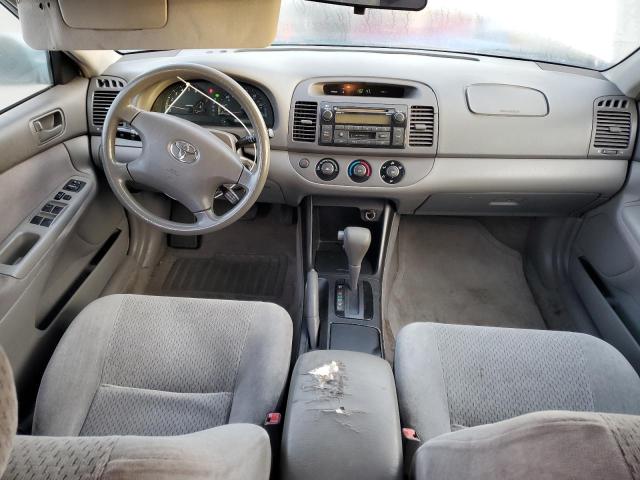 Photo 8 from auction – 2002 TOYOTA CAMRY LE with VIN JTDBE32K420103404