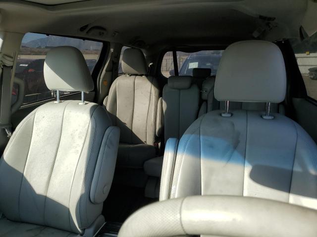 Photo 10 from auction – 2013 TOYOTA SIENNA XLE with VIN 5TDYK3DC2DS393182