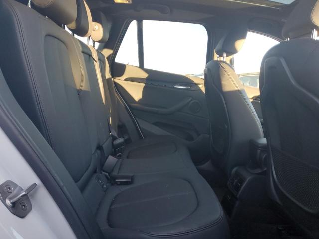 Photo 10 from auction – 2018 BMW X1 XDRIVE2 with VIN WBXHT3C36J3H32768