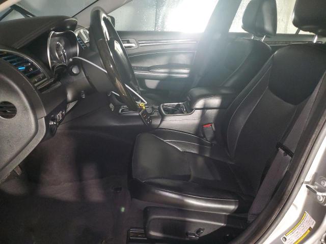 Photo 7 from auction – 2018 CHRYSLER 300 LIMITE with VIN 2C3CCAKG3JH250404