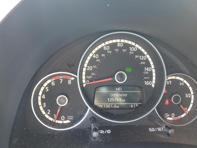 Photo 9 from auction – 2014 VOLKSWAGEN BEETLE with VIN 3VW5X7AT0EM802522