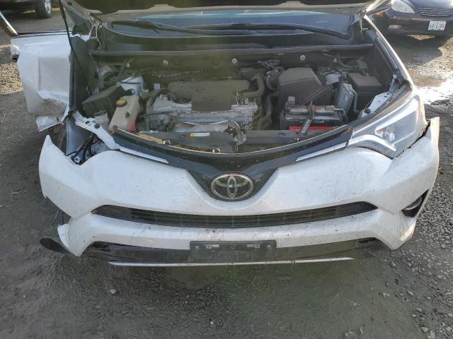 Photo 12 from auction – 2017 TOYOTA RAV4 LIMIT with VIN 2T3DFREV2HW557363