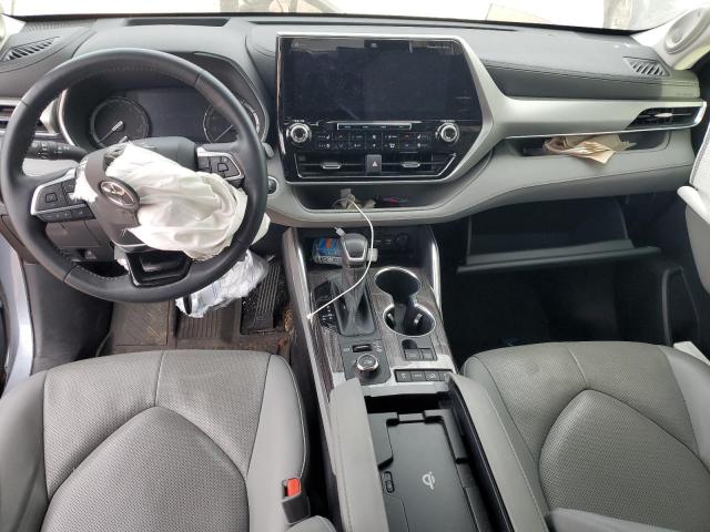 Photo 8 from auction – 2020 TOYOTA HIGHLANDER with VIN 5TDFZRBH5LS013996