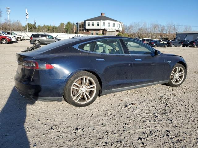 Photo 3 from auction – 2013 TESLA MODEL S with VIN 5YJSA1CG7DFP23971