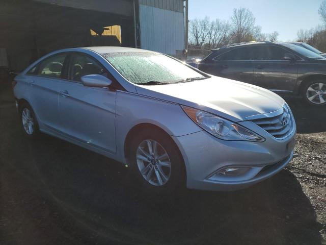 Photo 4 from auction – 2013 HYUNDAI SONATA GLS with VIN 5NPEB4AC0DH579676