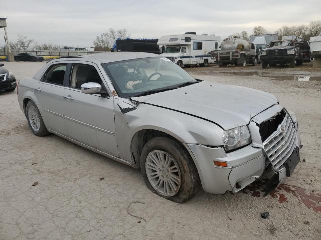 Photo 4 from auction – 2010 CHRYSLER 300 TOURIN with VIN 2C3CA5CV1AH195512