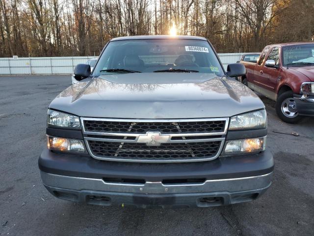 Photo 5 from auction – 2006 CHEVROLET SILVERADO with VIN 1GCEC19X96Z144475