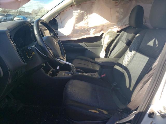 Photo 7 from auction – 2014 MITSUBISHI OUTLANDER with VIN JA4AZ3A35EZ012534