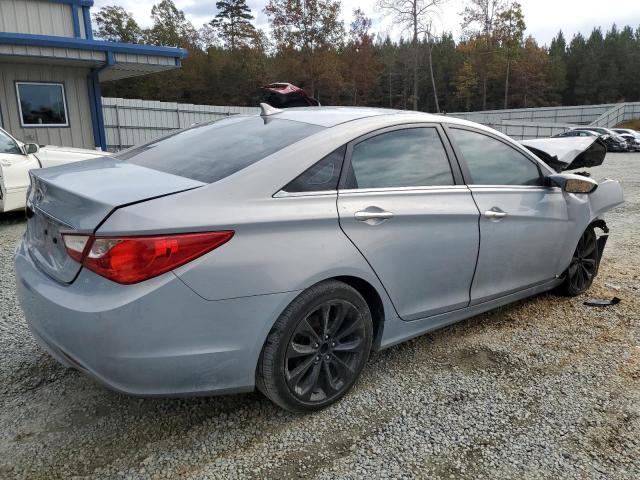 Photo 3 from auction – 2011 HYUNDAI SONATA SE with VIN 5NPEC4AC3BH066335
