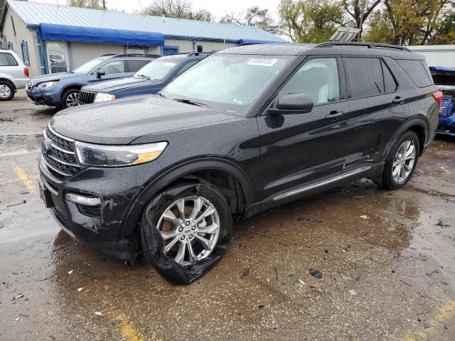 FORD EXPLORER X 2022 مع رقم تعريف المركبة 1FMSK8DH9NGC18613 - صورة من المزاد