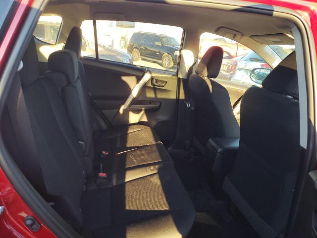 Photo 11 from auction – 2018 TOYOTA RAV4 LE with VIN 2T3ZFREV1JW513883