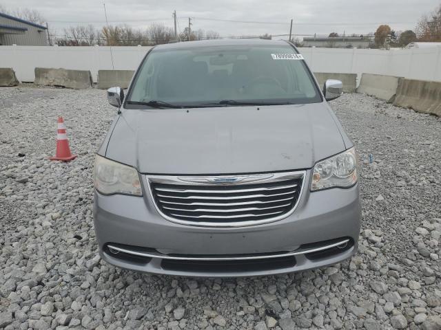 Photo 5 from auction – 2015 CHRYSLER TOWN & COU with VIN 2C4RC1CG8FR525903