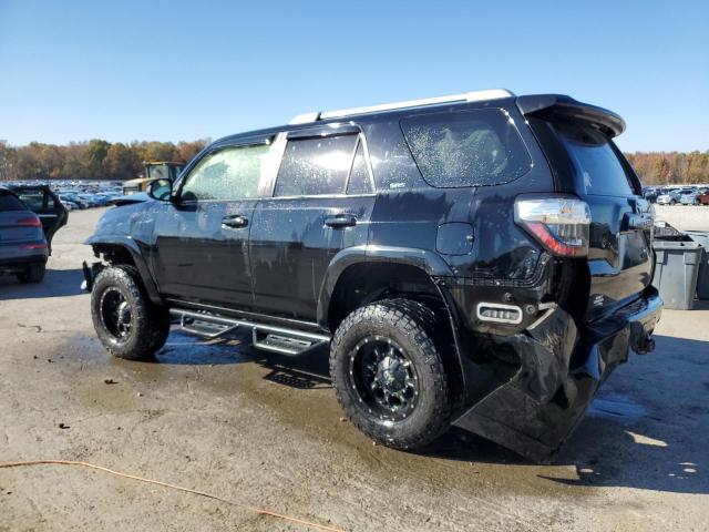Photo 2 from auction – 2014 TOYOTA 4RUNNER SR with VIN JTEBU5JRXE5196395