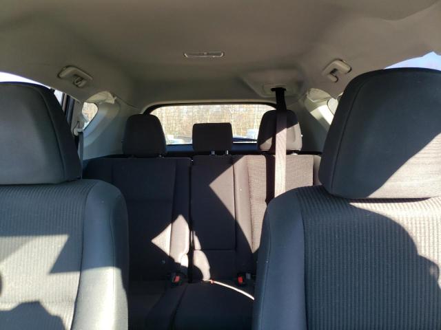 Photo 10 from auction – 2017 TOYOTA RAV4 LE with VIN JTMBFREV7HJ139113