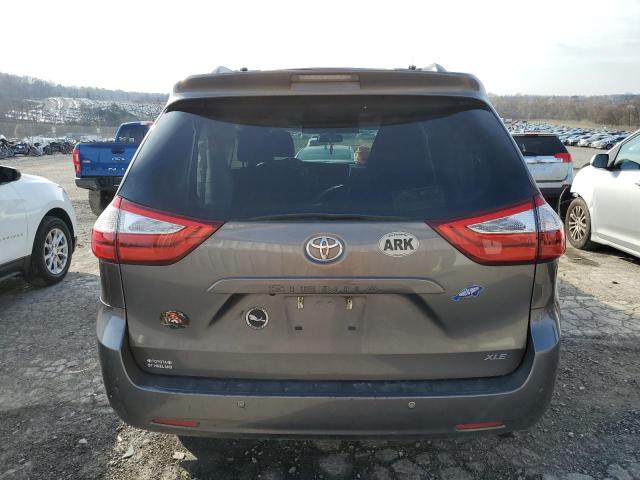 Photo 6 from auction – 2017 TOYOTA SIENNA XLE with VIN 5TDYZ3DCXHS867543