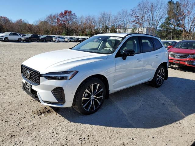 VOLVO XC60 PLUS 2024 with VIN YV4L12RL1R1842594 - Photo from auction