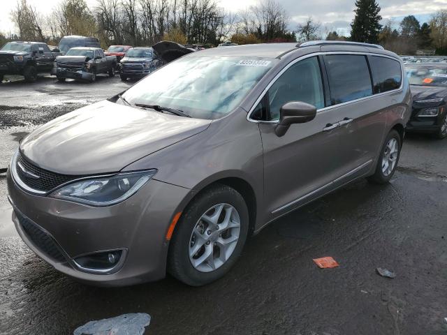 CHRYSLER PACIFICA T 2018 with VIN 2C4RC1EG8JR350350 - Photo from auction
