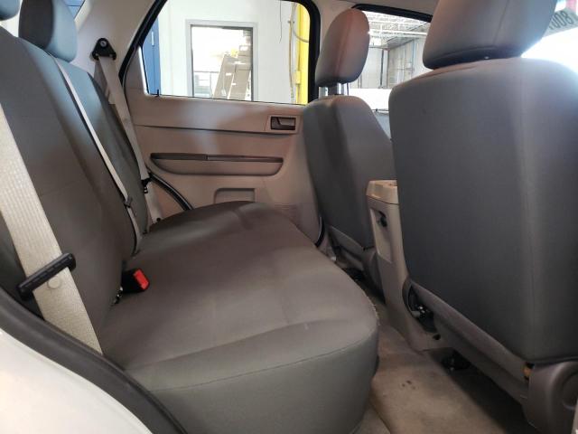 Photo 11 from auction – 2010 FORD ESCAPE XLS with VIN 1FMCU0C72AKA05227
