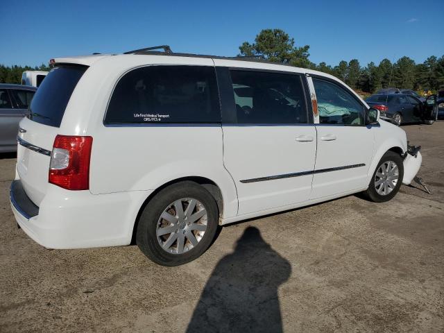 Photo 3 from auction – 2015 CHRYSLER TOWN & COU with VIN 2C4RC1BG3FR706909