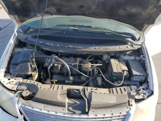 Photo 12 from auction – 2002 CHRYSLER TOWN & COU with VIN 2C8GP64L92R538754