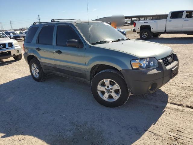 Photo 4 from auction – 2005 FORD ESCAPE XLT with VIN 1FMYU03175KC06693