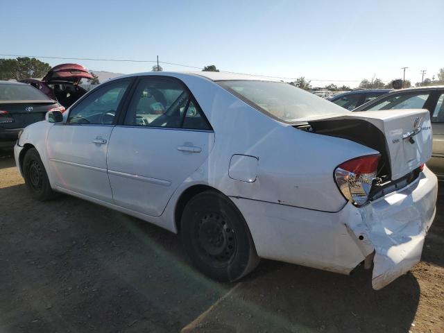 Photo 2 from auction – 2004 TOYOTA CAMRY LE with VIN JTDBE32K540293247