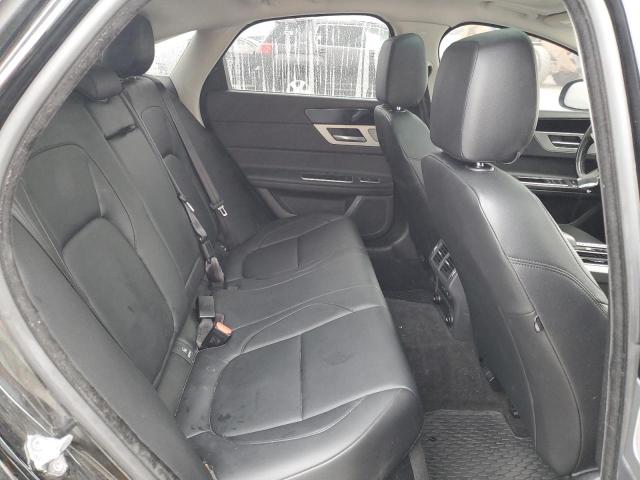 Photo 10 from auction – 2017 JAGUAR XF PREMIUM with VIN SAJBJ4BN0HCY32584
