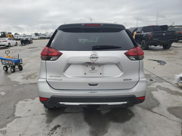 Photo 6 from auction – 2019 NISSAN ROGUE S with VIN 5N1AT2MT4KC797880